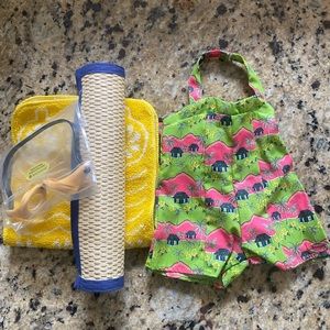 American Girl Naneas Island. Original Box 1 Swimsuit 1 Towel 1 Mat and Goggles